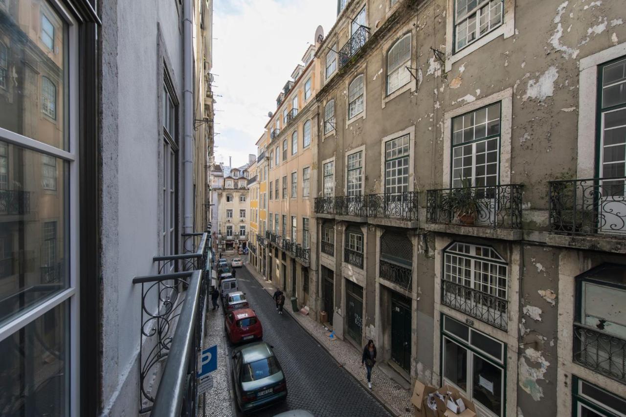 Lovelystay - Charming 3 Bedroom Wonder Downtown Lisbon Bagian luar foto