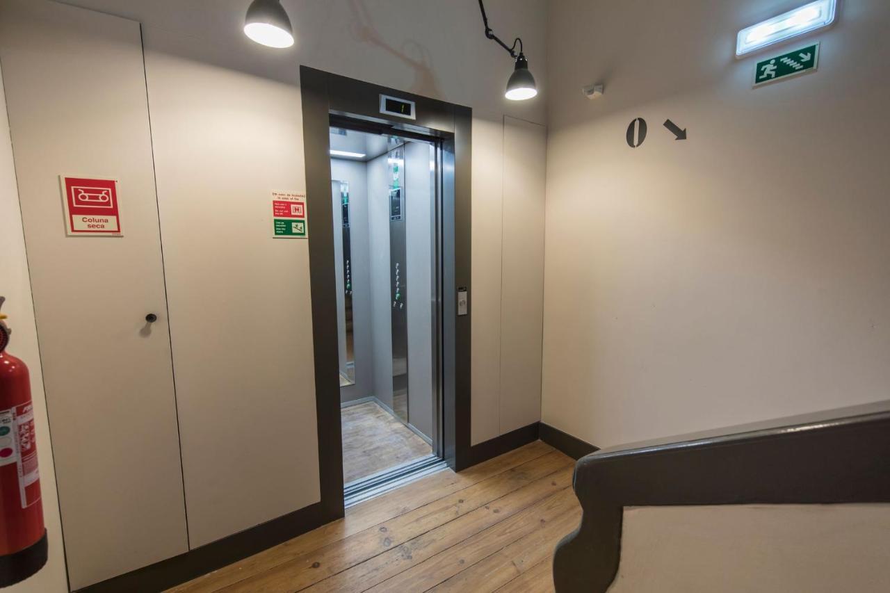 Lovelystay - Charming 3 Bedroom Wonder Downtown Lisbon Bagian luar foto
