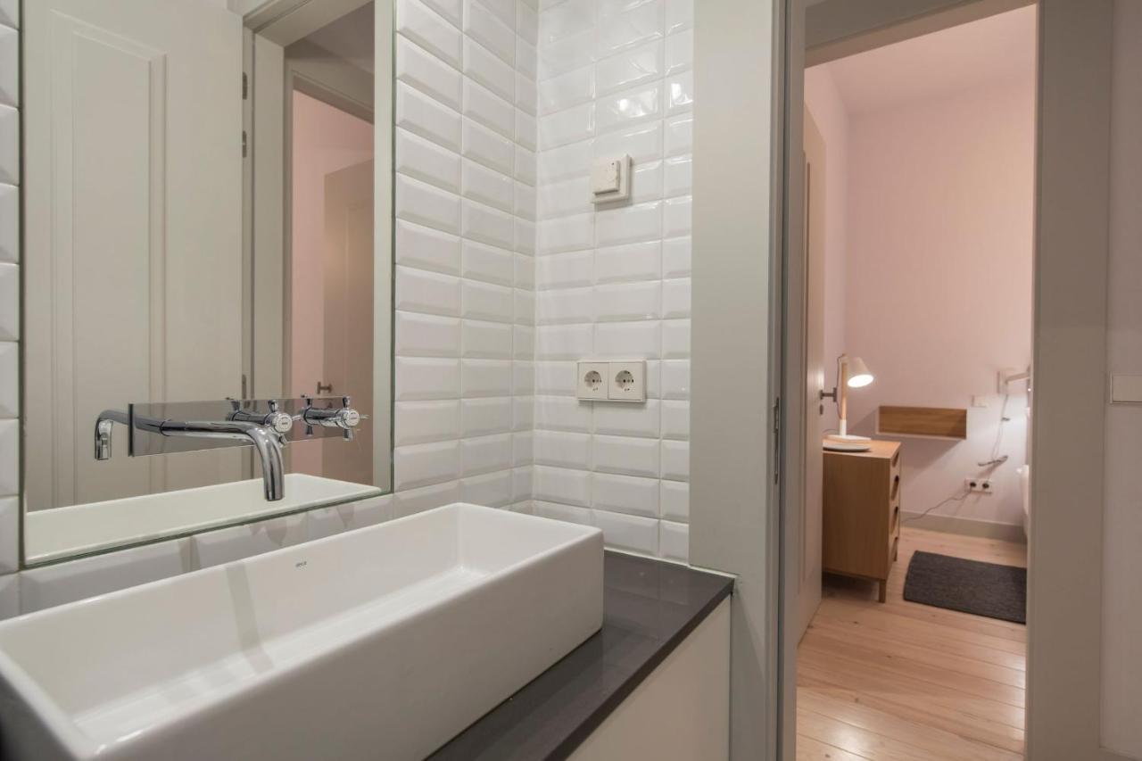 Lovelystay - Charming 3 Bedroom Wonder Downtown Lisbon Bagian luar foto