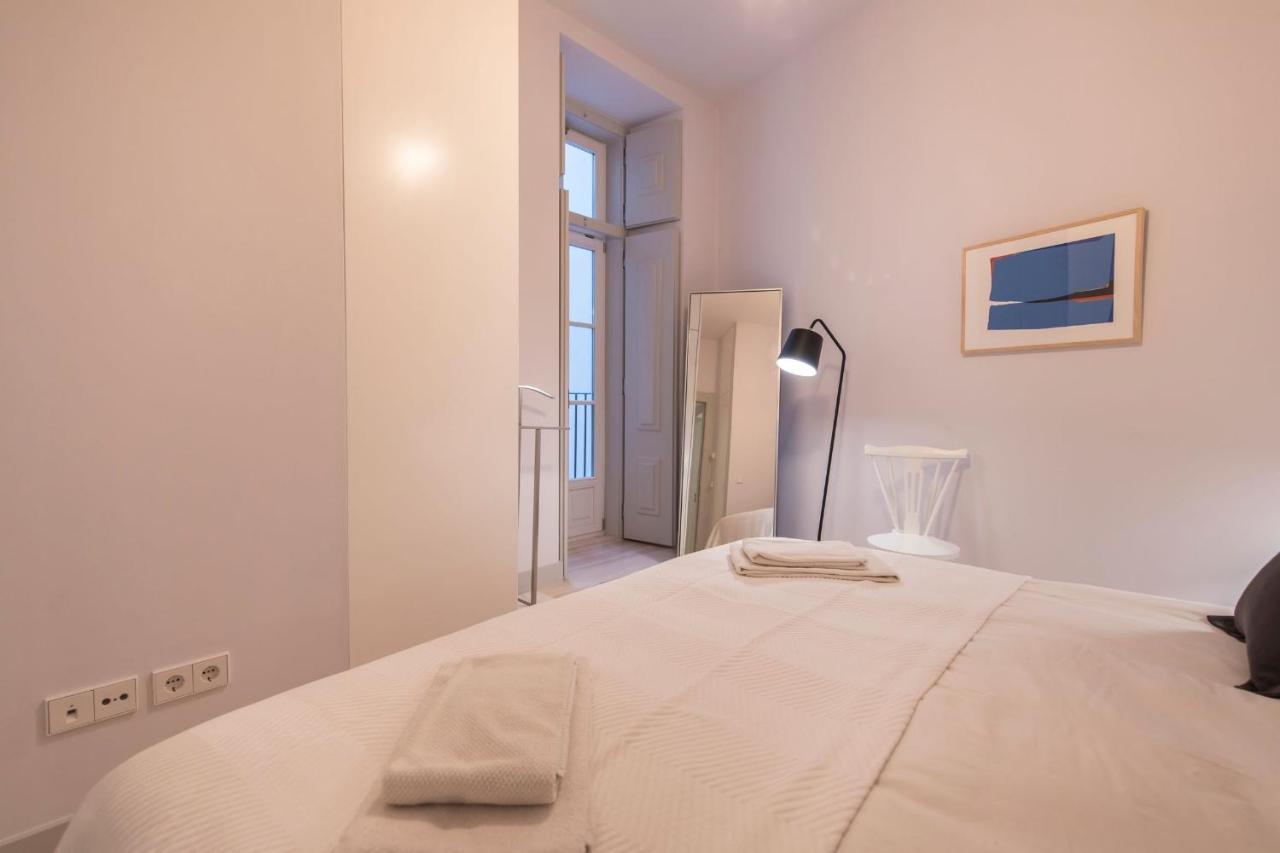 Lovelystay - Charming 3 Bedroom Wonder Downtown Lisbon Bagian luar foto