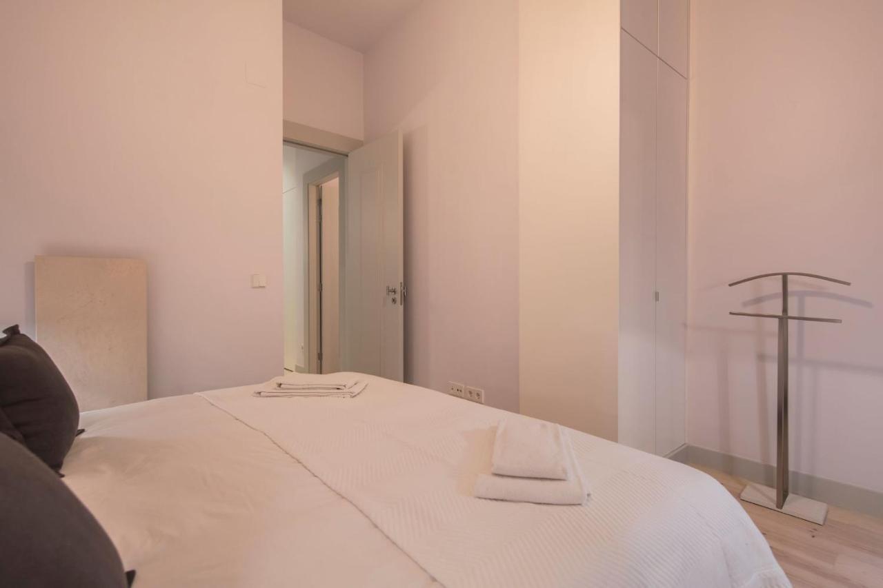 Lovelystay - Charming 3 Bedroom Wonder Downtown Lisbon Bagian luar foto